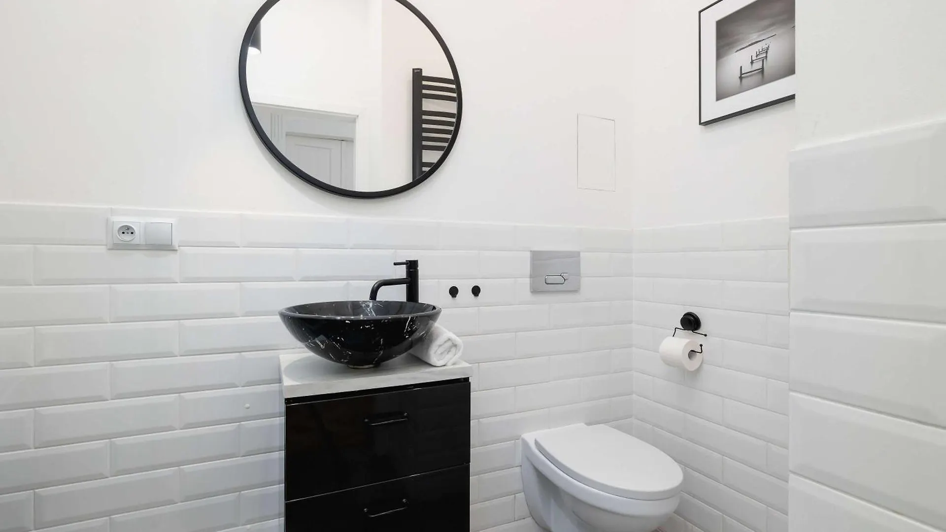 Elegant Family Apartment Near Krakow City Center By Noclegi Renters Poland