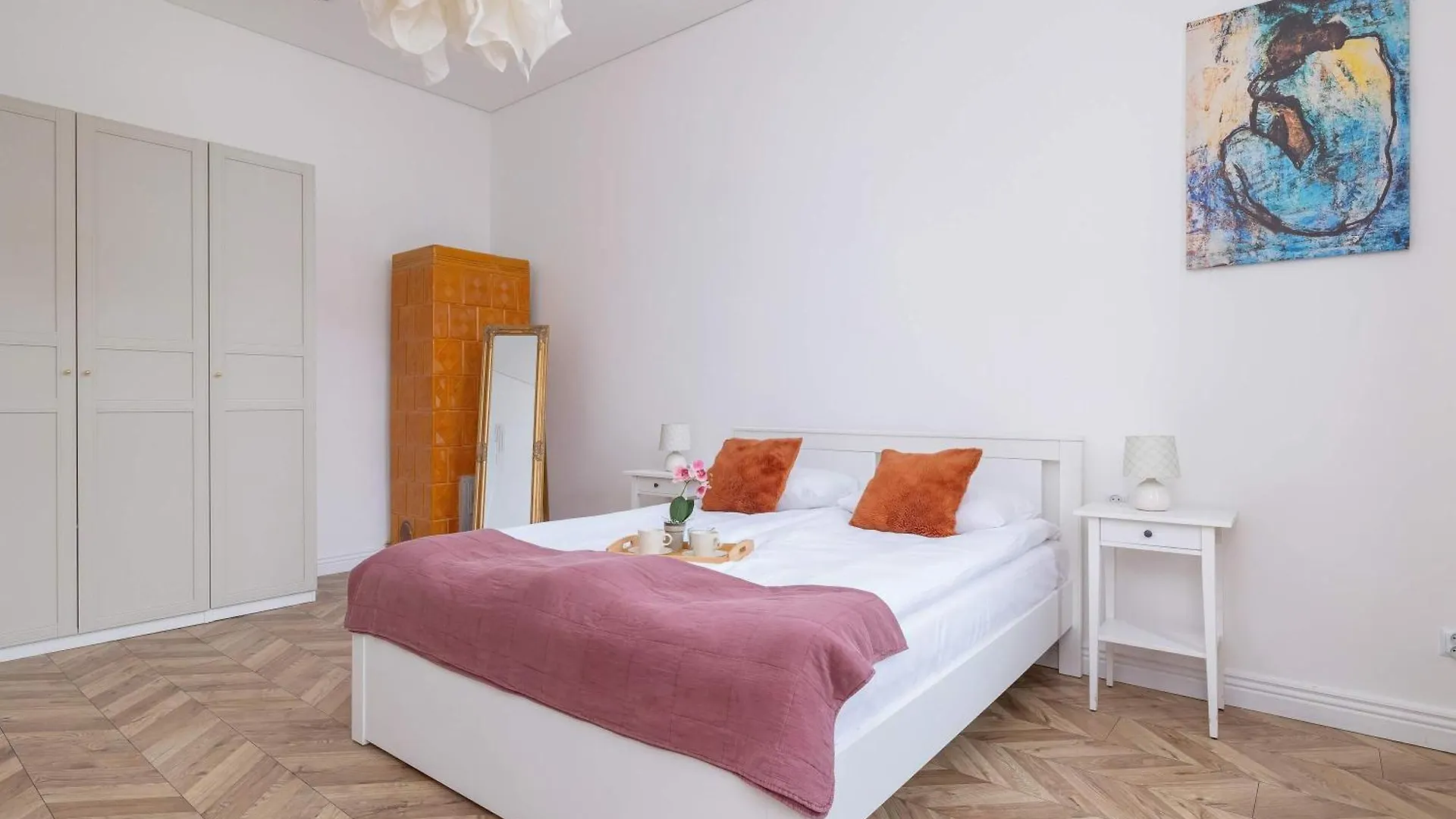 Elegant Family Apartment Near Krakow City Center By Noclegi Renters Poland
